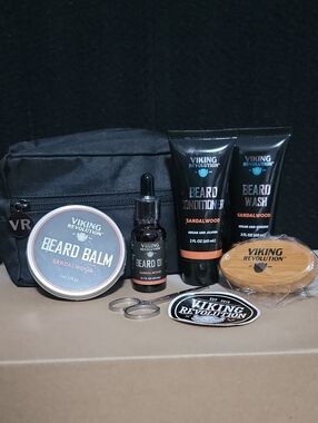 Viking Revolution Sandalwood Beard Care Kit & Grooming Set NWT